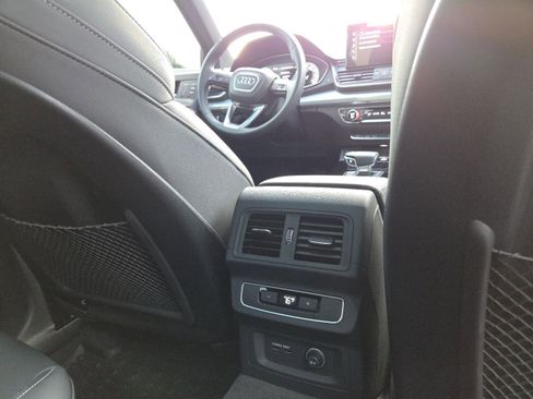Used 2025 Audi Q5 2.0T Premium image 25