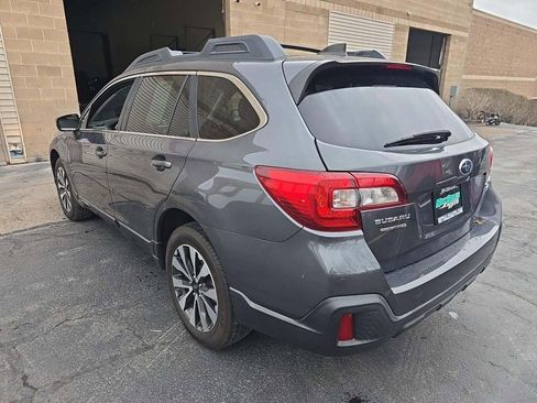 Used 2019 Subaru Outback 3.6R Limited image 3