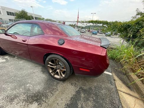 Used 2023 Dodge Challenger SRT Hellcat RWD image 11