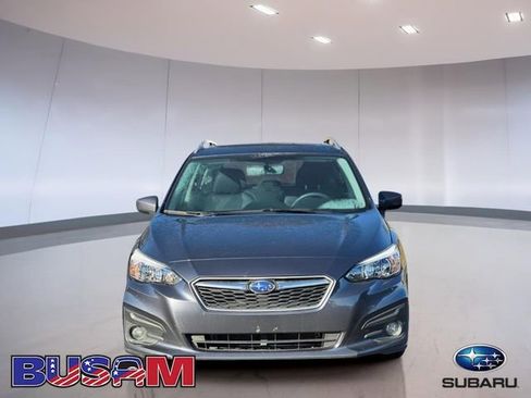 Used 2017 Subaru Impreza 2.0i Premium image 2