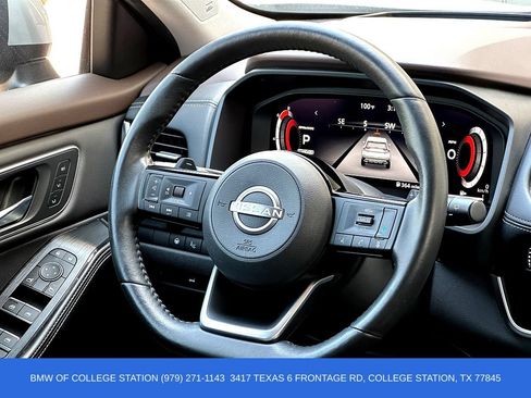 Used 2022 Nissan Rogue Platinum w/ Head-Up Display Package FWD image 29
