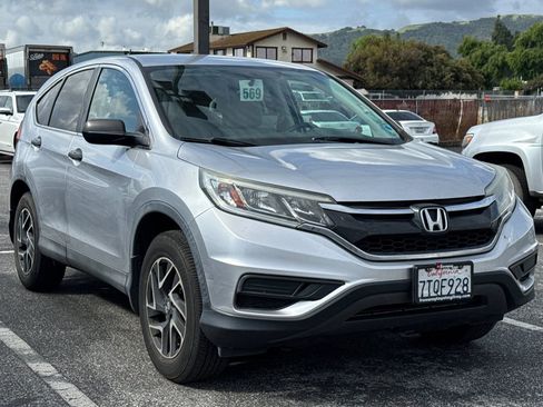 Used 2016 Honda CR-V SE image 2