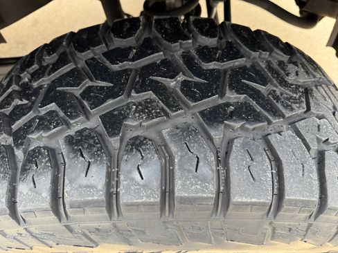 Used 2017 RAM 2500 SLT image 36