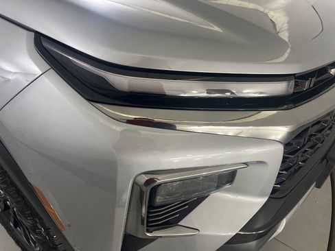 Used 2025 Chevrolet Traverse Z71 w/ Enhanced Driving Package AWD/4WD image 34