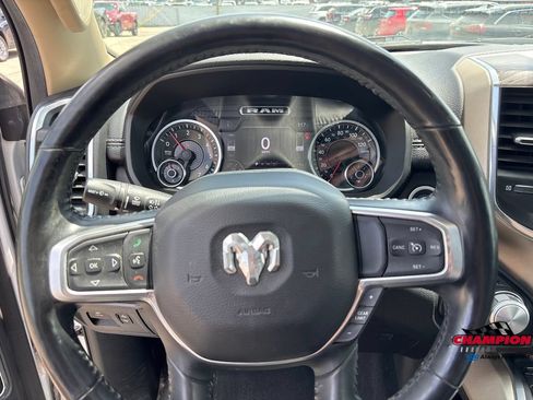 Used 2020 RAM 1500 Laramie AWD/4WD image 15