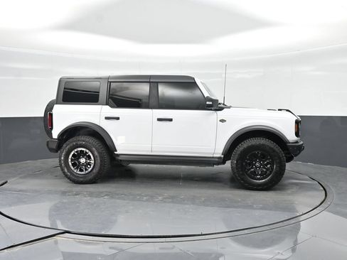 Certified 2023 Ford Bronco Wildtrak AWD/4WD image 11