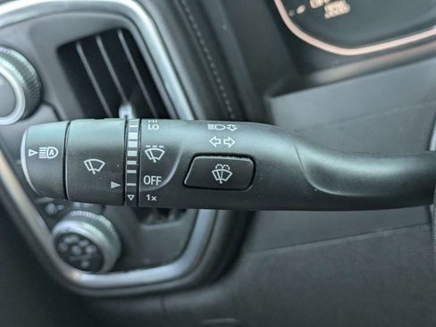 Used 2020 GMC Sierra 1500 SLT w/ SLT Premium Plus Package RWD image 28