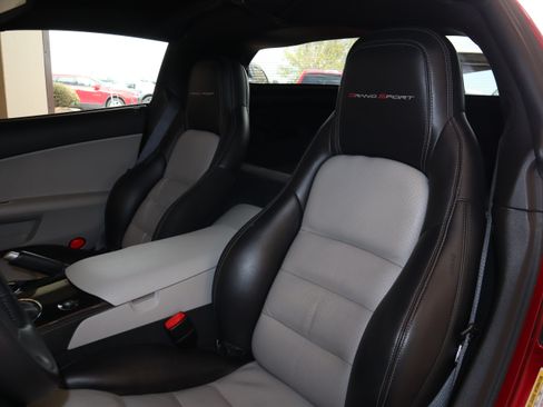 Used 2011 Chevrolet Corvette Grand Sport w/ Preferred Equipment Group RWD image 33