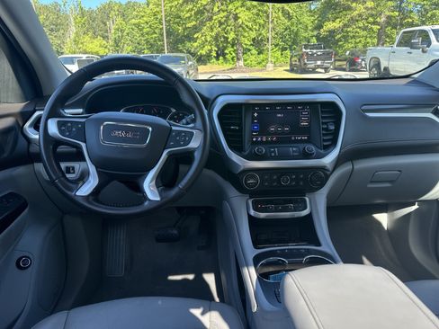 Used 2020 GMC Acadia SLT w/ LPO, Floor Liner Package AWD/4WD image 21