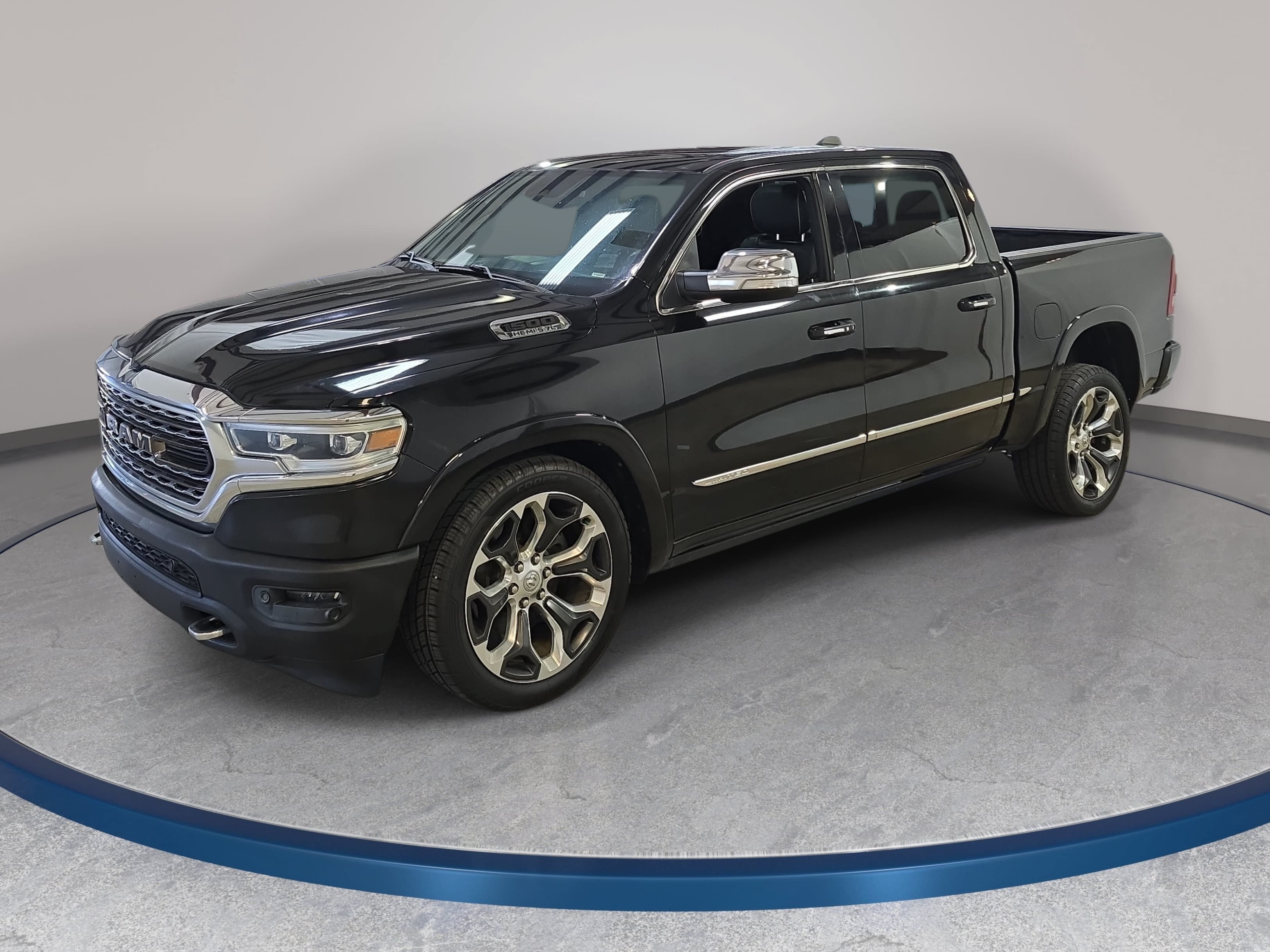 Used 2019 RAM 1500 Limited AWD/4WD image 1