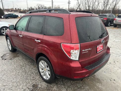 Used 2011 Subaru Forester 2.5X Premium image 5