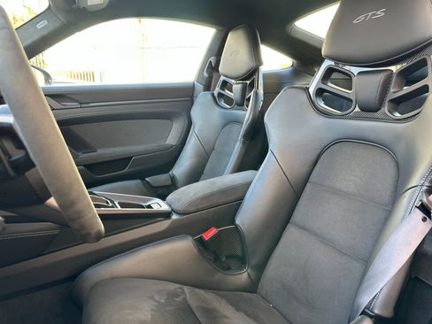 Used 2025 Porsche 911 Carrera GTS image 5