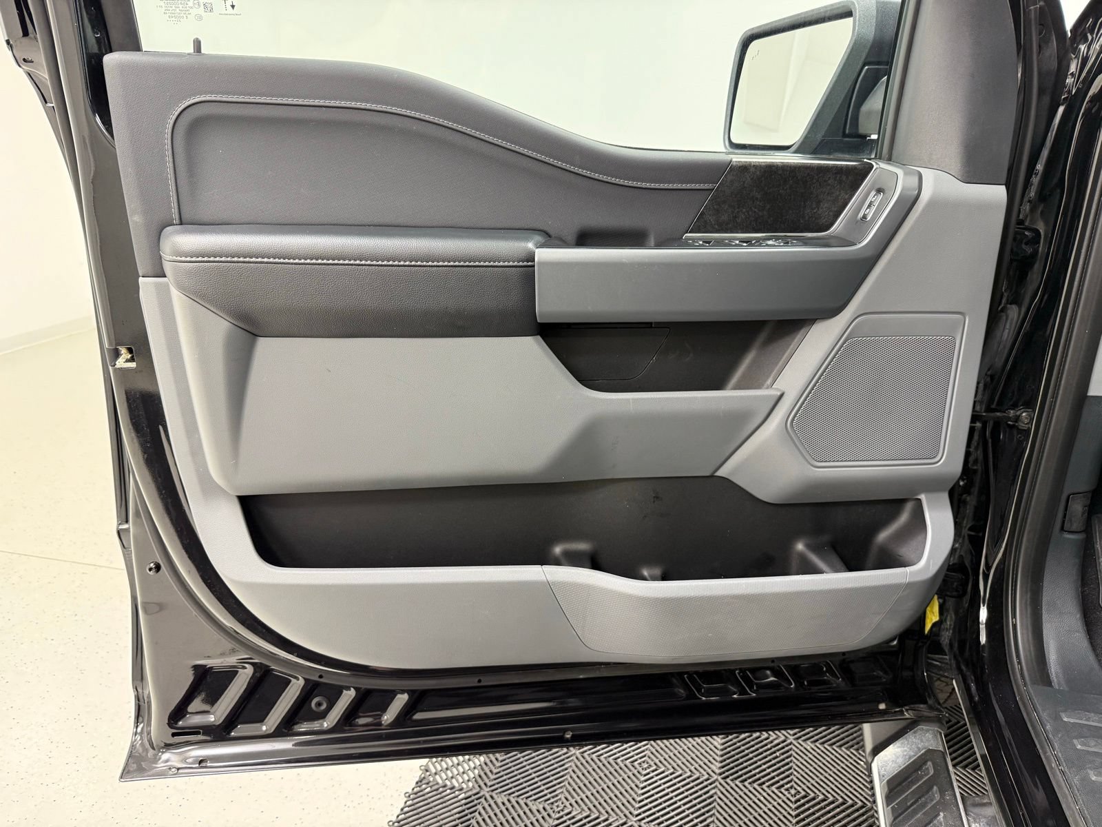 Used 2023 Ford F150 XLT w/ Equipment Group 302A High AWD/4WD image 12