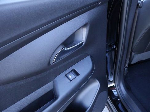 New 2026 Buick Envista Sport Touring FWD image 11