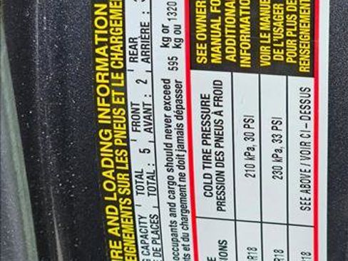 Used 2016 Toyota Tundra SR5 w/ SR5 Upgrade Package RWD image 15