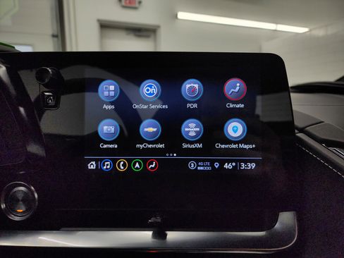 Used 2022 Chevrolet Corvette Stingray Premium Conv w/ Z51 Performance Package image 43