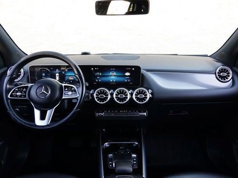 Used 2021 Mercedes-Benz GLA 250 250 * 1-OWNER * Premium * image 7