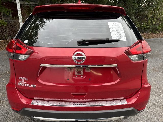 Used 2017 Nissan Rogue S FWD image 33