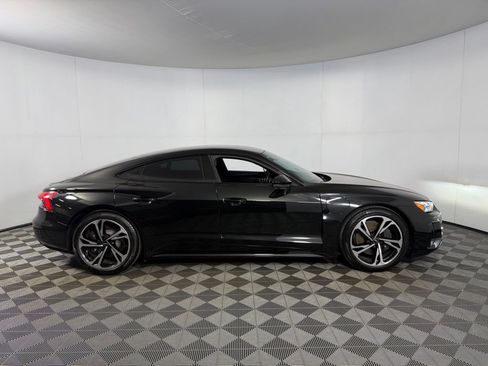 Used 2023 Audi e-tron GT Premium Plus w/ Performance Package AWD/4WD image 7
