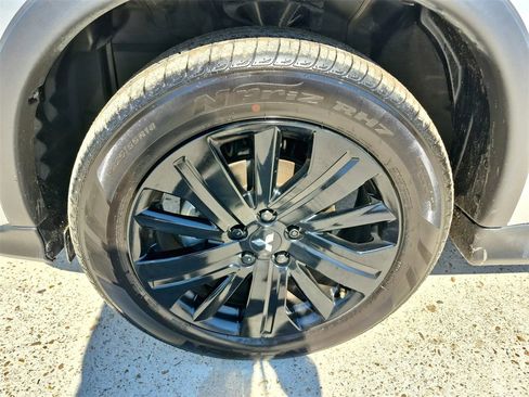 Used 2025 Mitsubishi Outlander Sport LE image 17