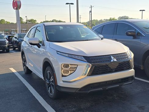 Used 2024 Mitsubishi Eclipse Cross SEL AWD/4WD image 1
