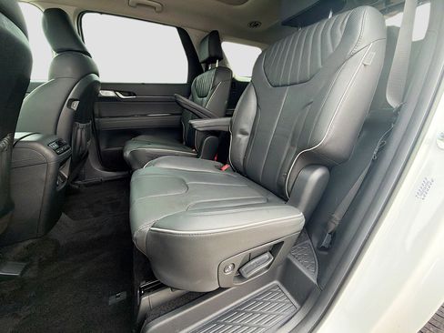 Used 2024 Hyundai Palisade Limited AWD/4WD image 22