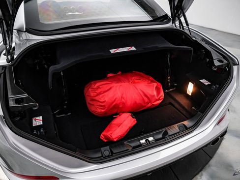 Used 2016 Ferrari California T image 79