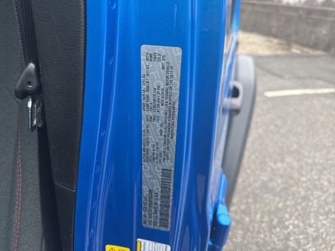 Used 2025 Jeep Wrangler Unlimited Rubicon image 21