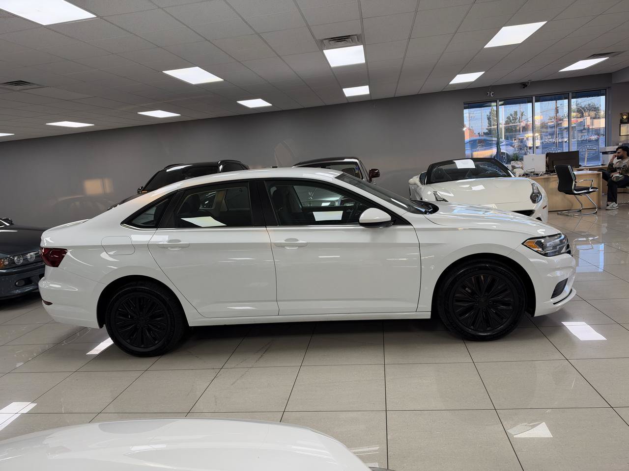 Used 2020 Volkswagen Jetta S w/ Driver Assistance Package FWD image 2