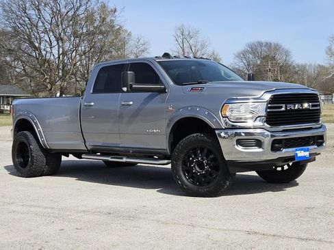 Used 2019 RAM 3500 Big Horn image 2