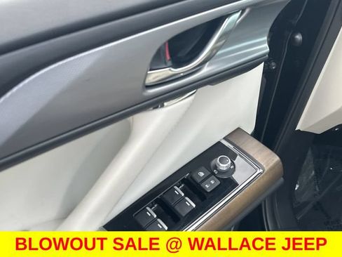 Used 2022 MAZDA CX-9 Signature AWD/4WD image 17