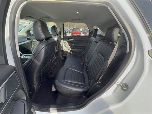 Certified 2022 Ford Edge SEL w/ Convenience Package image 23