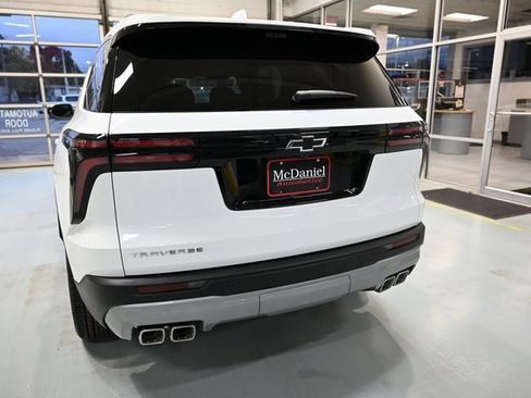 New 2026 Chevrolet Traverse LT w/ Driver Confidence Package image 6