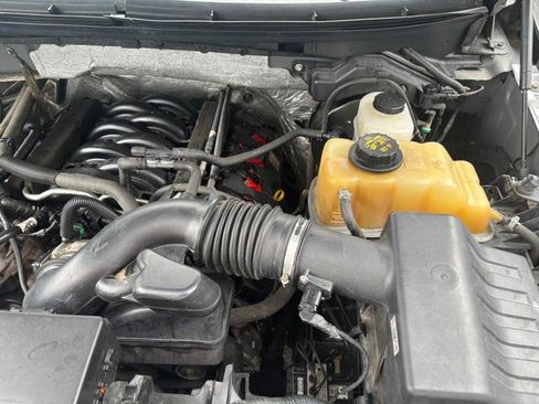 Used 2012 Ford F150 Lariat image 14