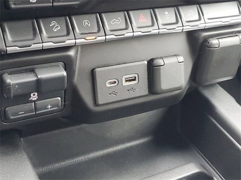 Certified 2020 Chevrolet Silverado 1500 LT Trail Boss image 28