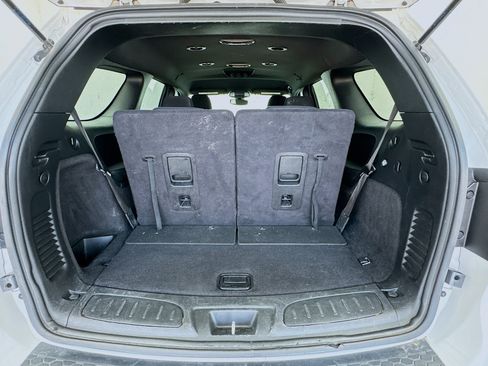 Used 2021 Dodge Durango SXT AWD/4WD image 16