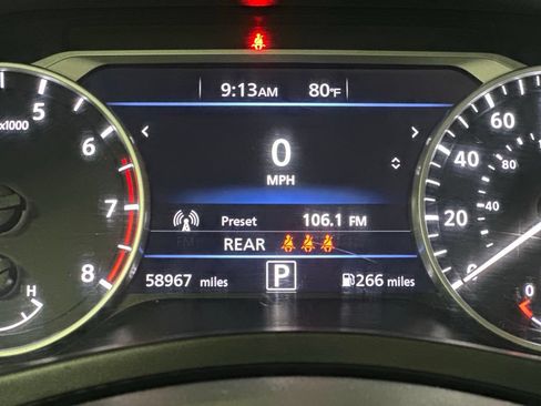 Used 2024 Nissan Sentra SV FWD image 5