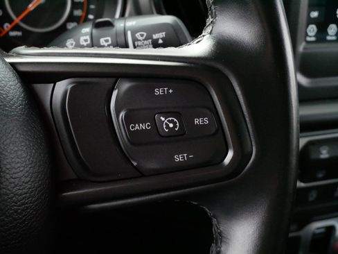 Used 2022 Jeep Wrangler Sport AWD/4WD image 25