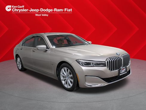 Used 2020 BMW 750i xDrive w/ Interior Design Package AWD/4WD image 1