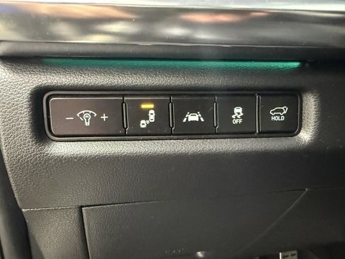 Used 2022 Kia Telluride SX w/ SX Prestige Package image 13