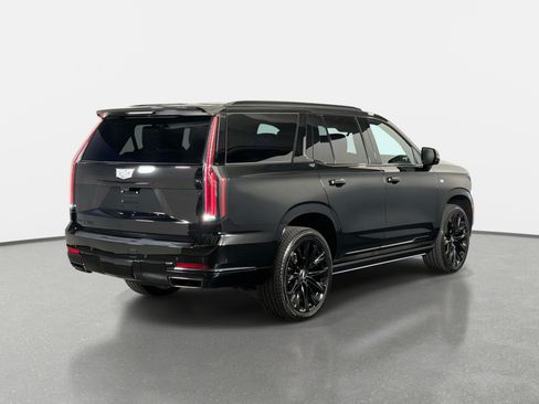 Used 2026 Cadillac Escalade Platinum Sport w/ LPO, ONYX Package AWD/4WD image 5