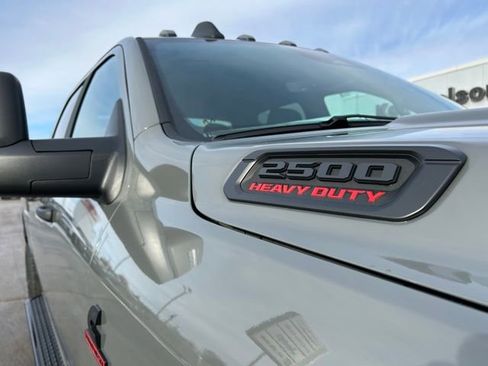New 2026 RAM 2500 Big Horn AWD/4WD image 14