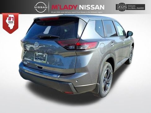 New 2026 Nissan Rogue SV image 7