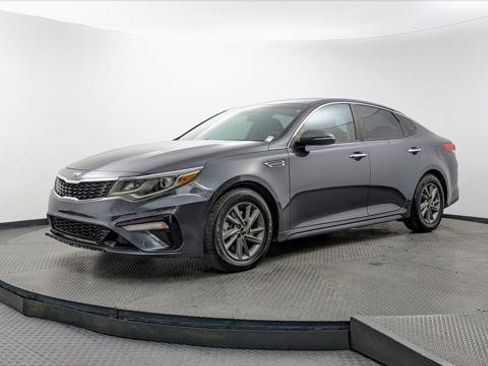 Used 2020 Kia Optima LX FWD image 2