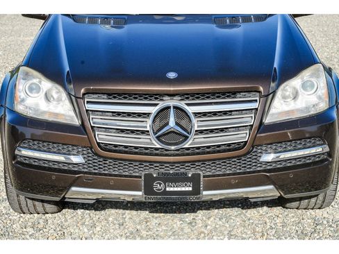 Used 2012 Mercedes-Benz GL 550 4MATIC image 7