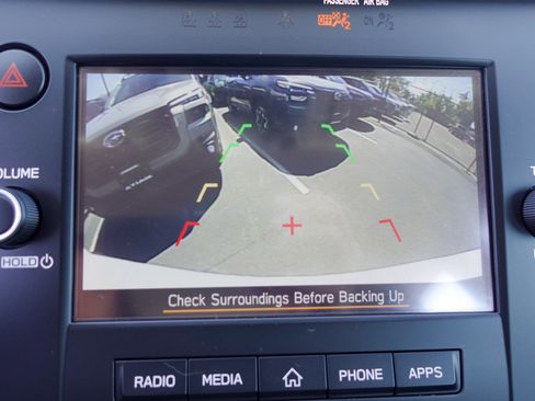 Certified 2025 Subaru Outback image 18