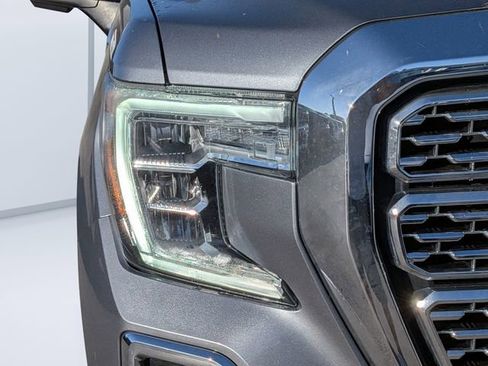 Used 2021 GMC Sierra 1500 Denali AWD/4WD image 9