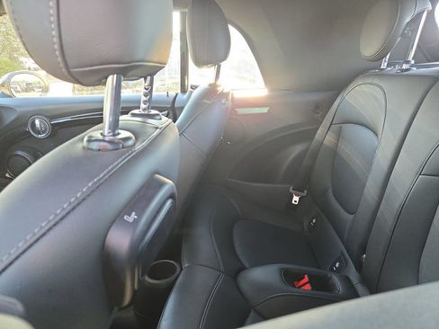 Used 2019 MINI Cooper Convertible FWD image 9
