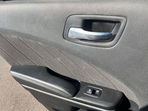 Used 2023 Dodge Charger SXT image 27