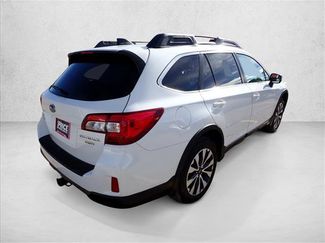 Used 2016 Subaru Outback 3.6R Limited video 4
